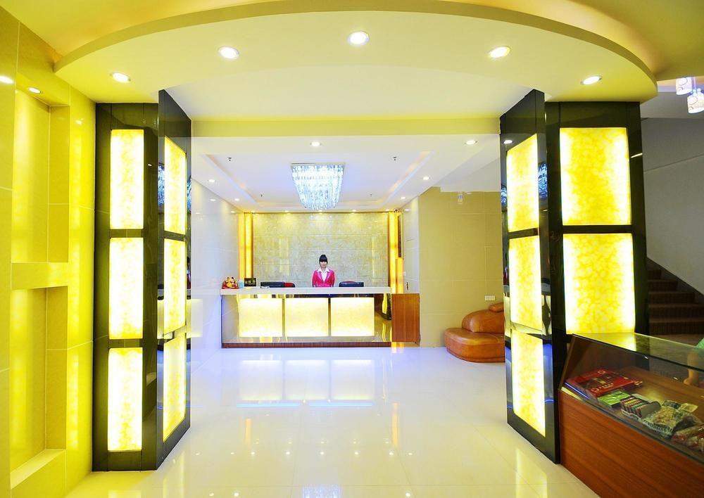 Longxiang Hotel Guangzhou Exterior photo